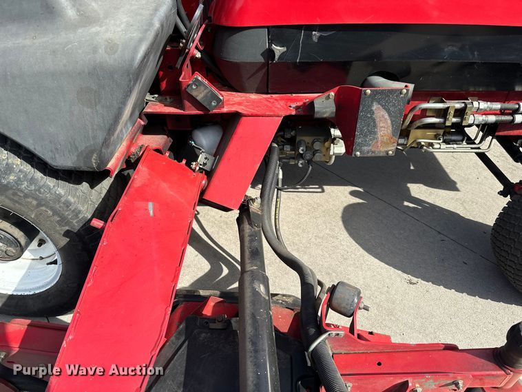 image for item LO9506 2013 Toro Groundsmaster 5900 lawn mower