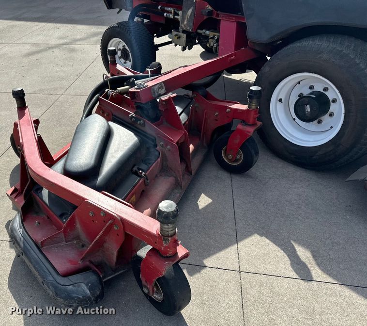 image for item LO9506 2013 Toro Groundsmaster 5900 lawn mower