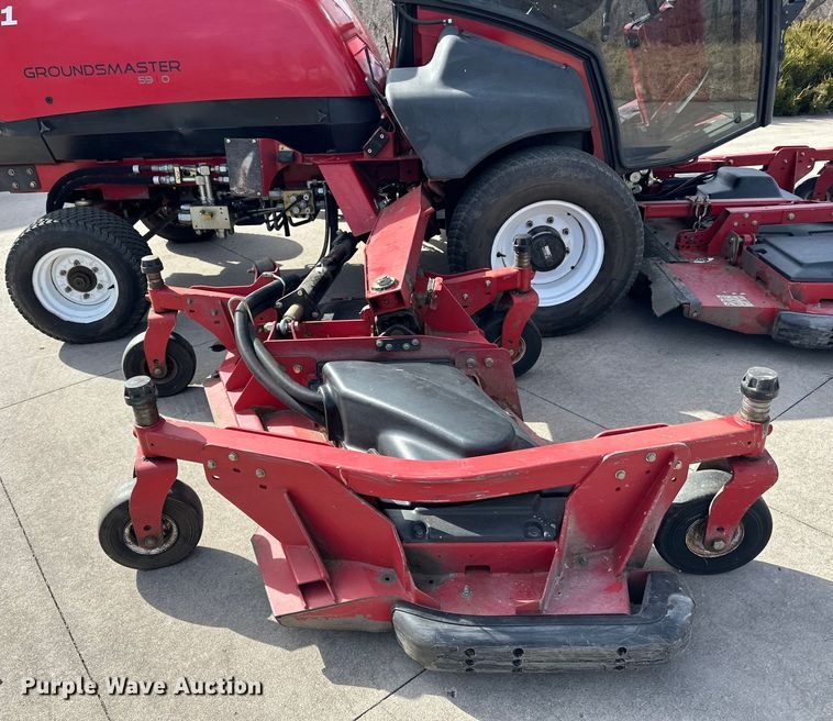 image for item LO9506 2013 Toro Groundsmaster 5900 lawn mower