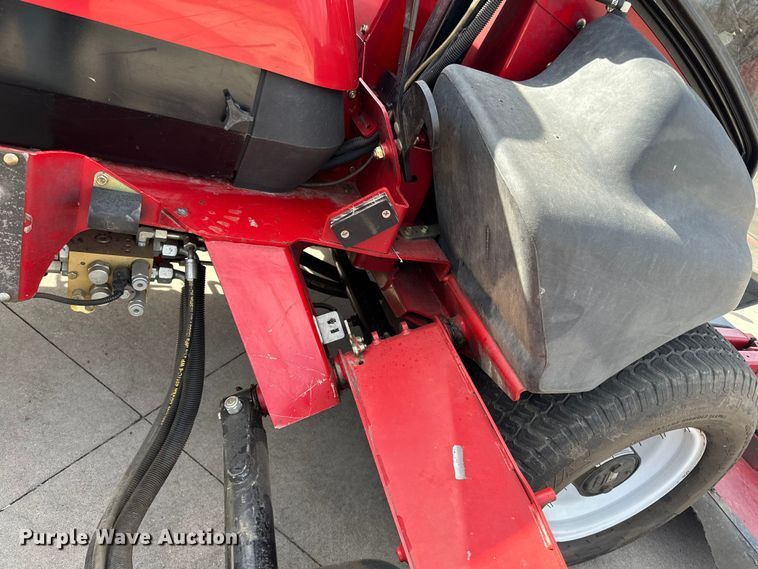 image for item LO9506 2013 Toro Groundsmaster 5900 lawn mower