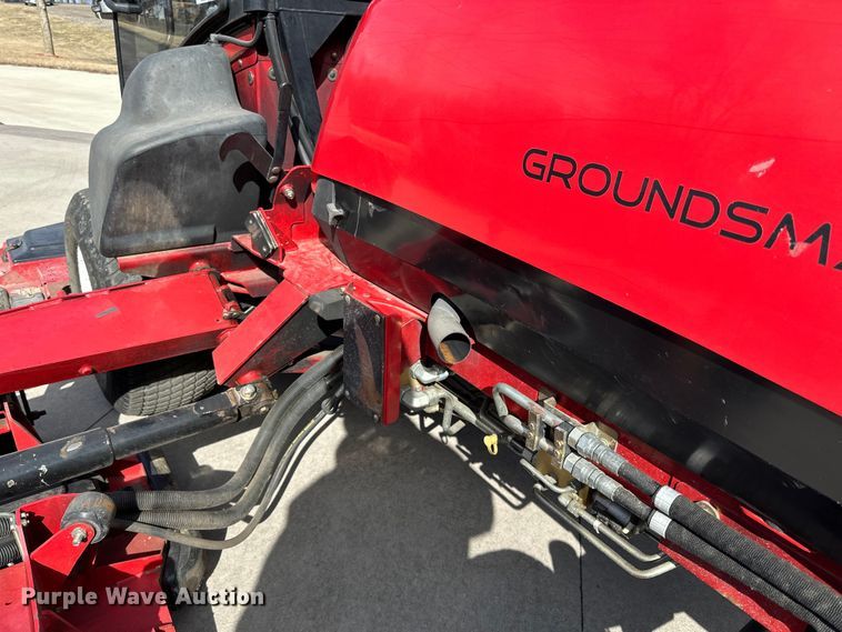 image for item LO9506 2013 Toro Groundsmaster 5900 lawn mower