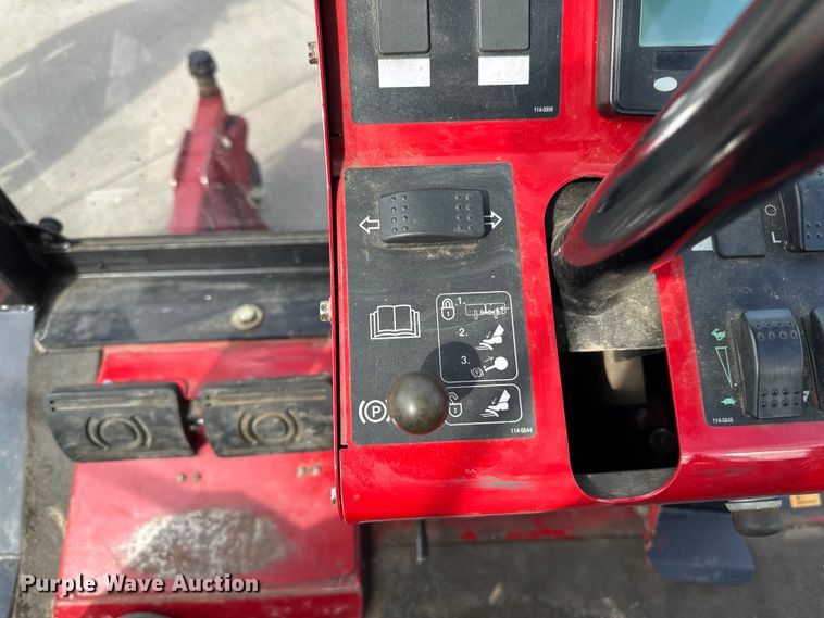 image for item LO9506 2013 Toro Groundsmaster 5900 lawn mower