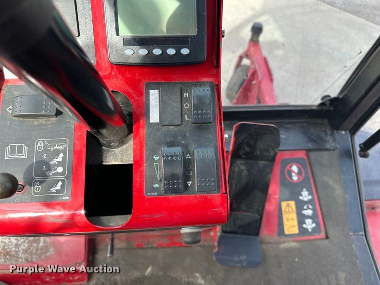 image for item LO9506 2013 Toro Groundsmaster 5900 lawn mower