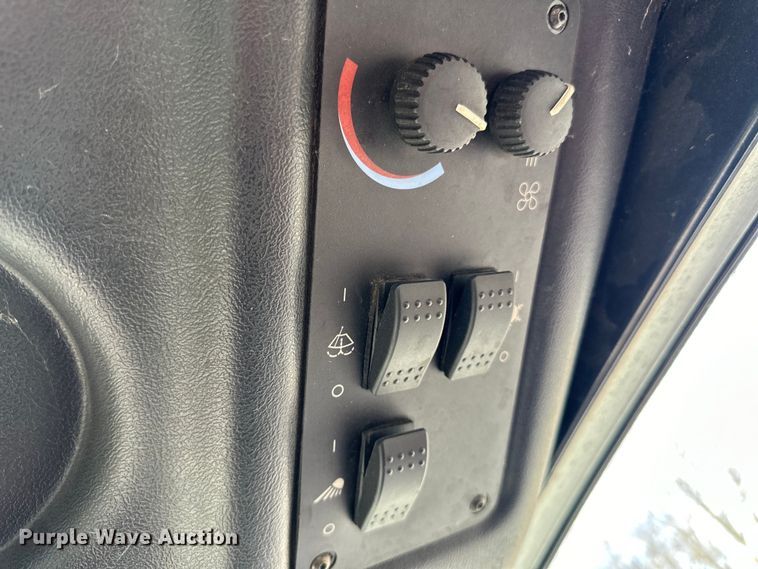 image for item LO9506 2013 Toro Groundsmaster 5900 lawn mower