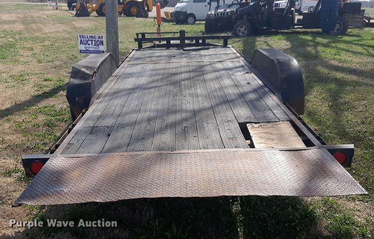 image for item MA9286 2006 Neal  F350 tilt deck equipment trailer