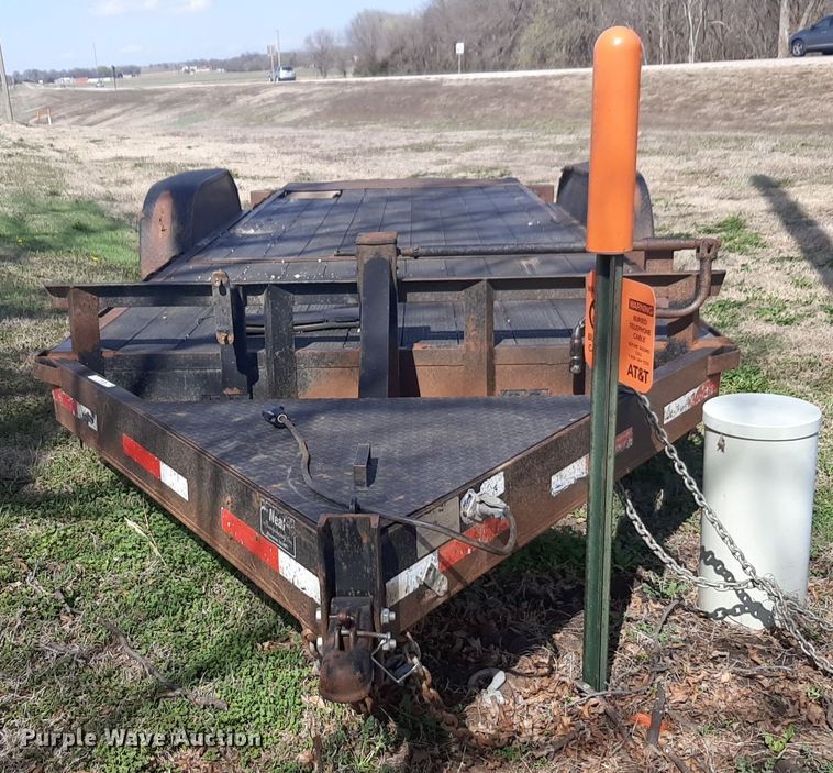 image for item MA9286 2006 Neal  F350 tilt deck equipment trailer