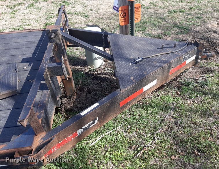 image for item MA9286 2006 Neal  F350 tilt deck equipment trailer