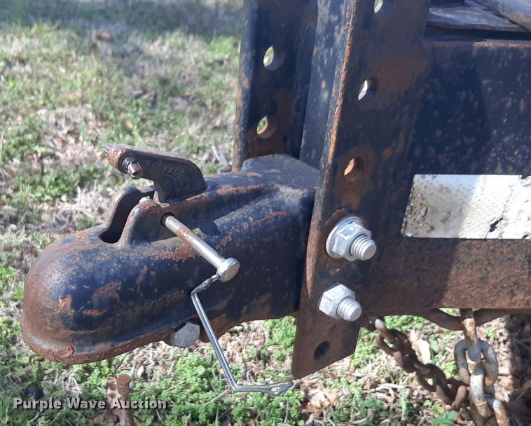 image for item MA9286 2006 Neal  F350 tilt deck equipment trailer