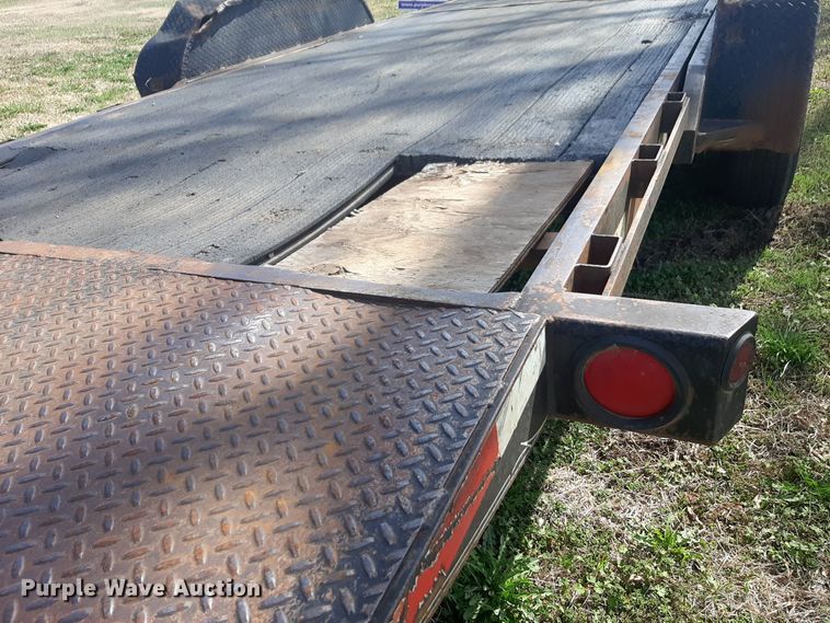 image for item MA9286 2006 Neal  F350 tilt deck equipment trailer