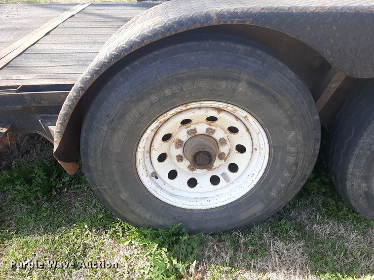 image for item MA9286 2006 Neal  F350 tilt deck equipment trailer