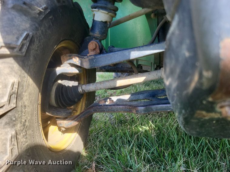 image for item MJ9033 2010 John Deere Gator 825i utility vehicle