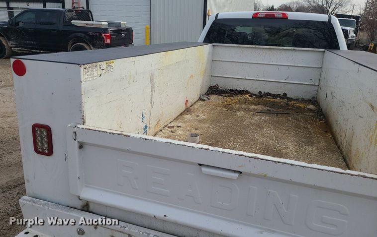 image for item MQ9578 2018 Chevrolet Silverado 2500HD Crew Cab utility bed pickup truck