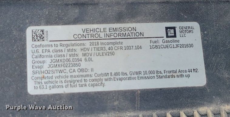 image for item MQ9578 2018 Chevrolet Silverado 2500HD Crew Cab utility bed pickup truck