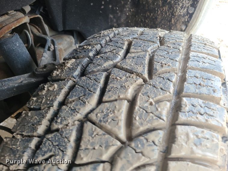 image for item MQ9578 2018 Chevrolet Silverado 2500HD Crew Cab utility bed pickup truck