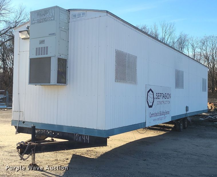 image for item MQ9596 2002 Office trailer