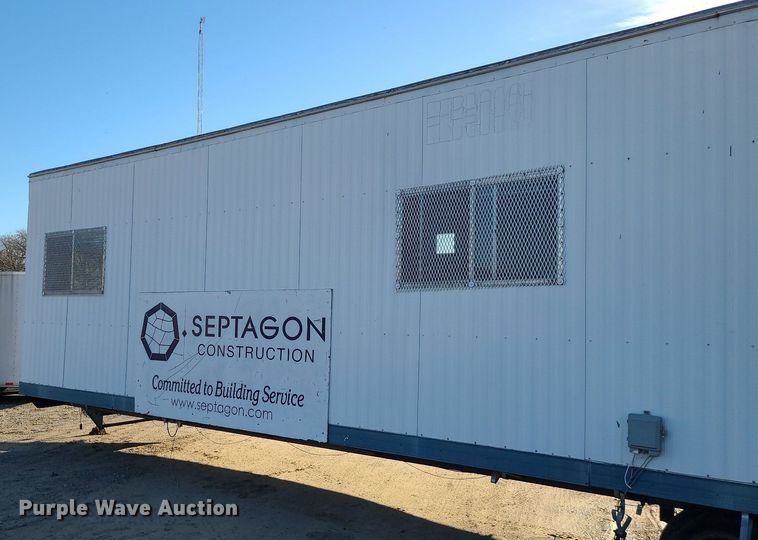 image for item MQ9596 2002 Office trailer