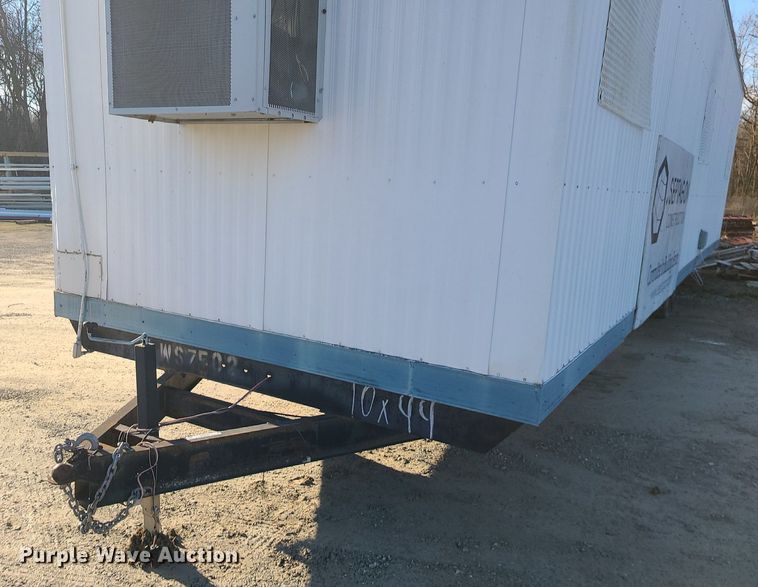 image for item MQ9596 2002 Office trailer