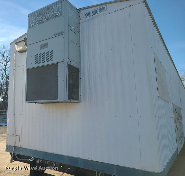 image for item MQ9596 2002 Office trailer