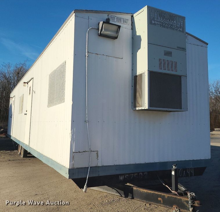 image for item MQ9596 2002 Office trailer