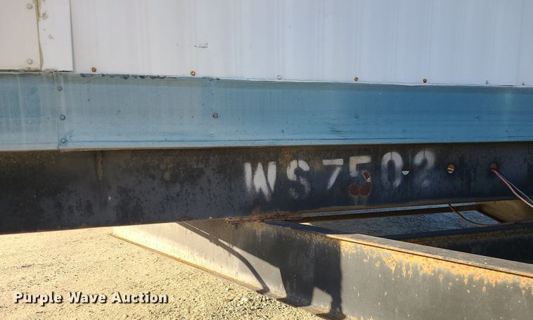 image for item MQ9596 2002 Office trailer