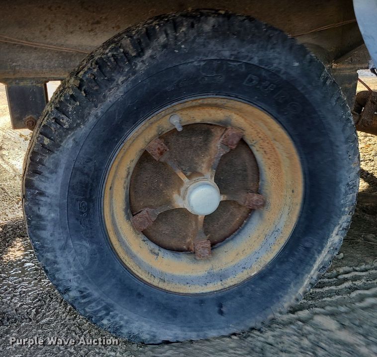 image for item MQ9596 2002 Office trailer