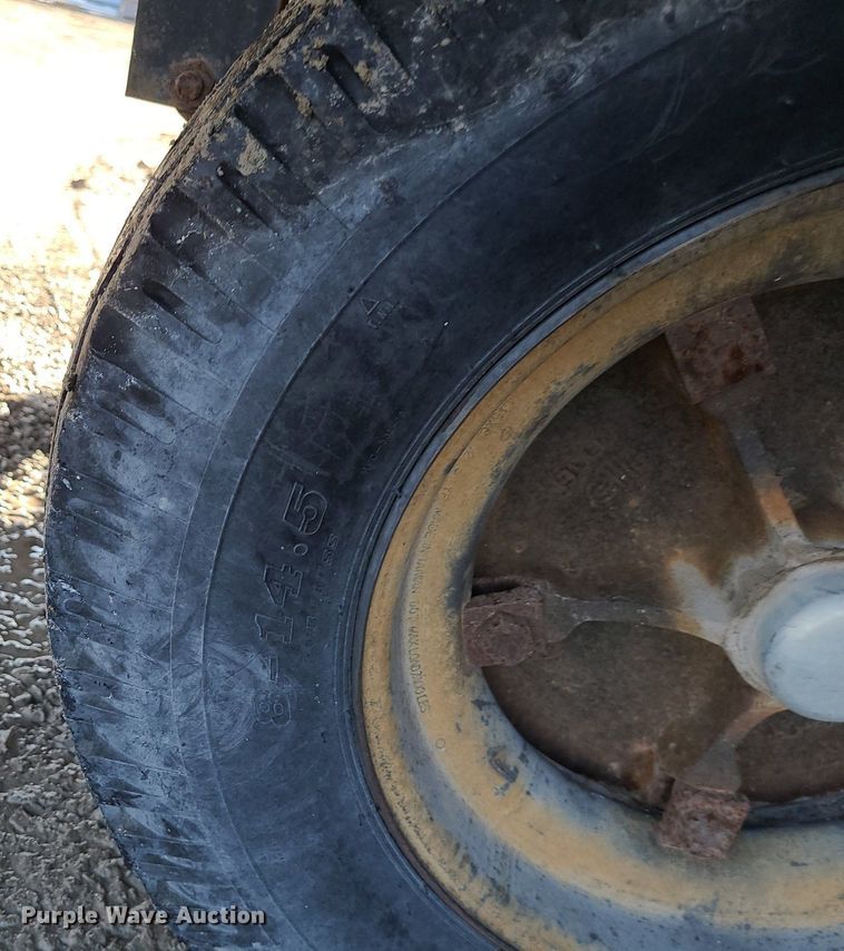 image for item MQ9596 2002 Office trailer