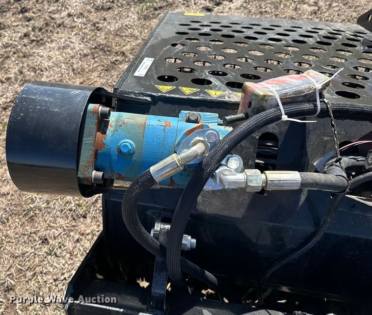 image for item ND9000 2023 Topcat ECSSLR72 skid steer power rake