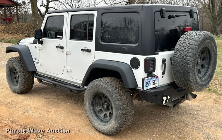 image for item ND9049 2014 Jeep Wrangler Sport Unlimited SUV