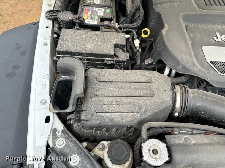 image for item ND9049 2014 Jeep Wrangler Sport Unlimited SUV