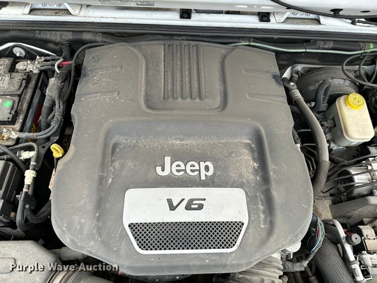 image for item ND9049 2014 Jeep Wrangler Sport Unlimited SUV