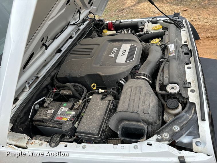 image for item ND9049 2014 Jeep Wrangler Sport Unlimited SUV