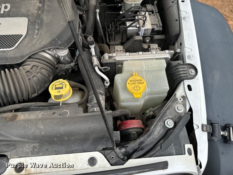 image for item ND9049 2014 Jeep Wrangler Sport Unlimited SUV