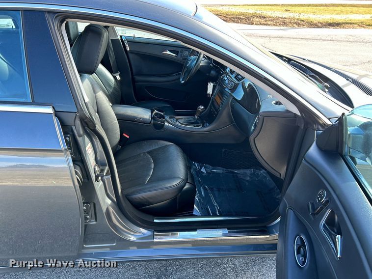 image for item NE9663 2009 Mercedes Benz CLS550 