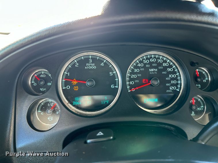 image for item NE9735 2009 Chevrolet Avalanche LT Crew Cab pickup truck