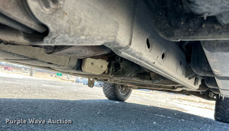 image for item NE9735 2009 Chevrolet Avalanche LT Crew Cab pickup truck