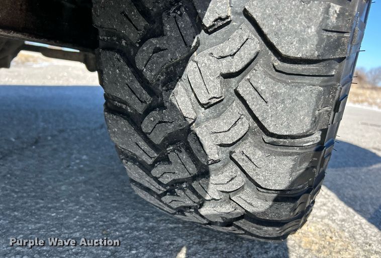 image for item NE9735 2009 Chevrolet Avalanche LT Crew Cab pickup truck