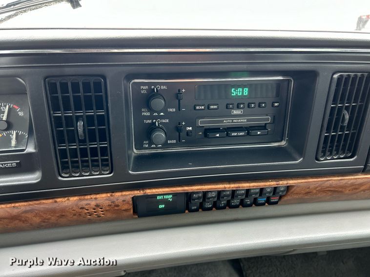 image for item NE9757 1991 Buick  Park Avenue  