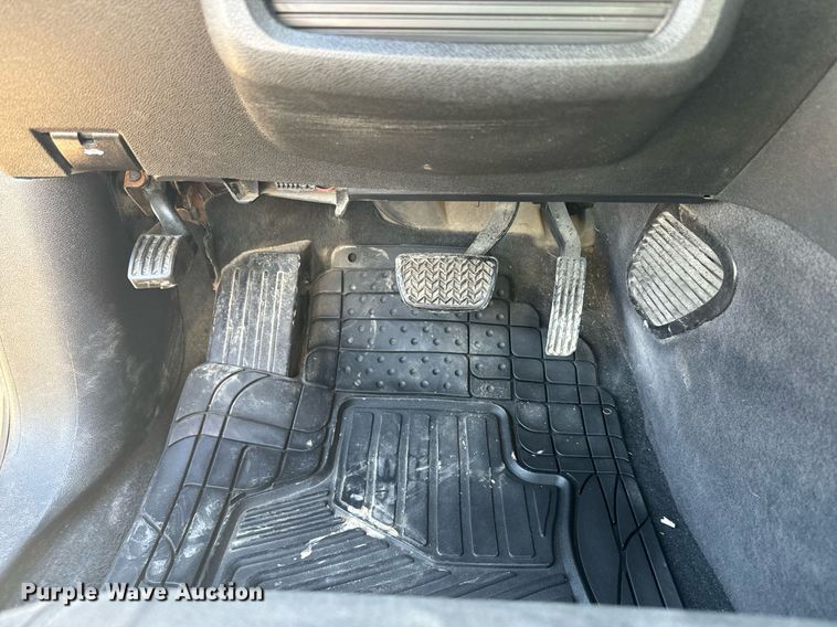 image for item NF9356 2016 Chevrolet  Traverse LT SUV