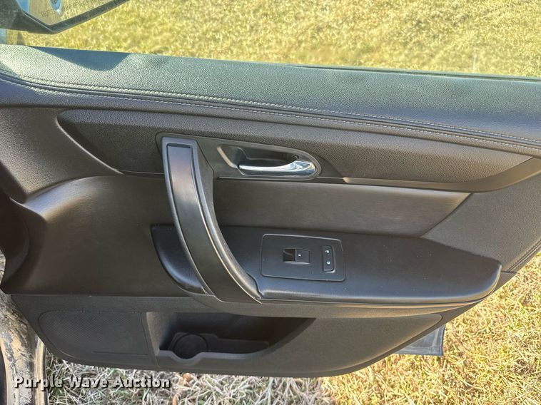 image for item NF9356 2016 Chevrolet  Traverse LT SUV