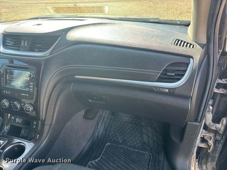 image for item NF9356 2016 Chevrolet  Traverse LT SUV