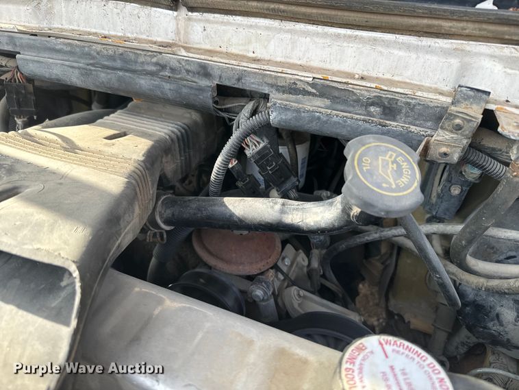 image for item NF9474 1994 Ford  E350 bus