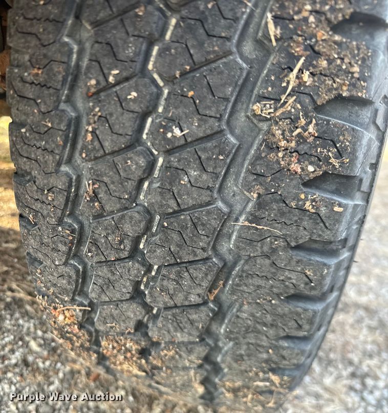 image for item NF9474 1994 Ford  E350 bus