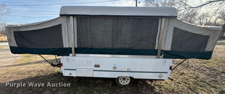 image for item NF9476 1999 Fleetwood Santa Fe camper