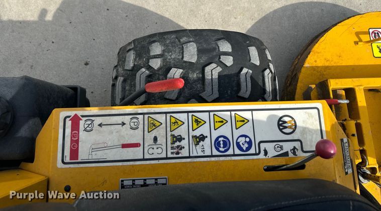 image for item NF9485 Walker MB23I-16 ZTR lawn mower