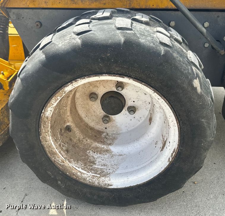 image for item NF9485 Walker MB23I-16 ZTR lawn mower