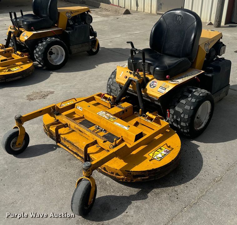 image for item NF9486 Walker MB23I-16 ZTR lawn mower