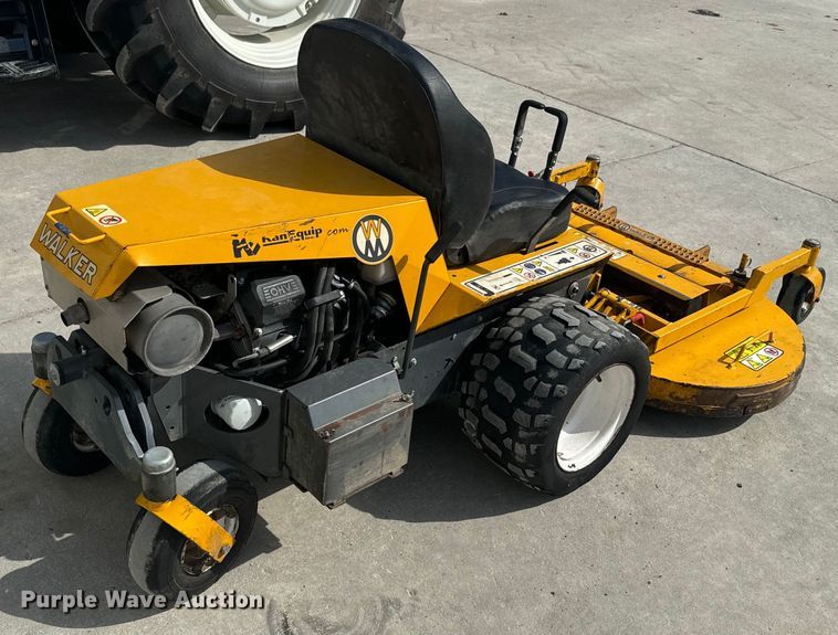 image for item NF9486 Walker MB23I-16 ZTR lawn mower