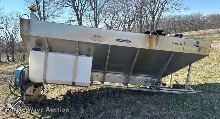 image for item NF9506 Henderson salt spreader