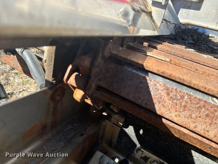 image for item NF9506 Henderson salt spreader