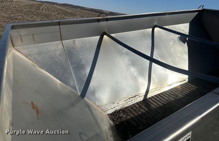 image for item NF9506 Henderson salt spreader